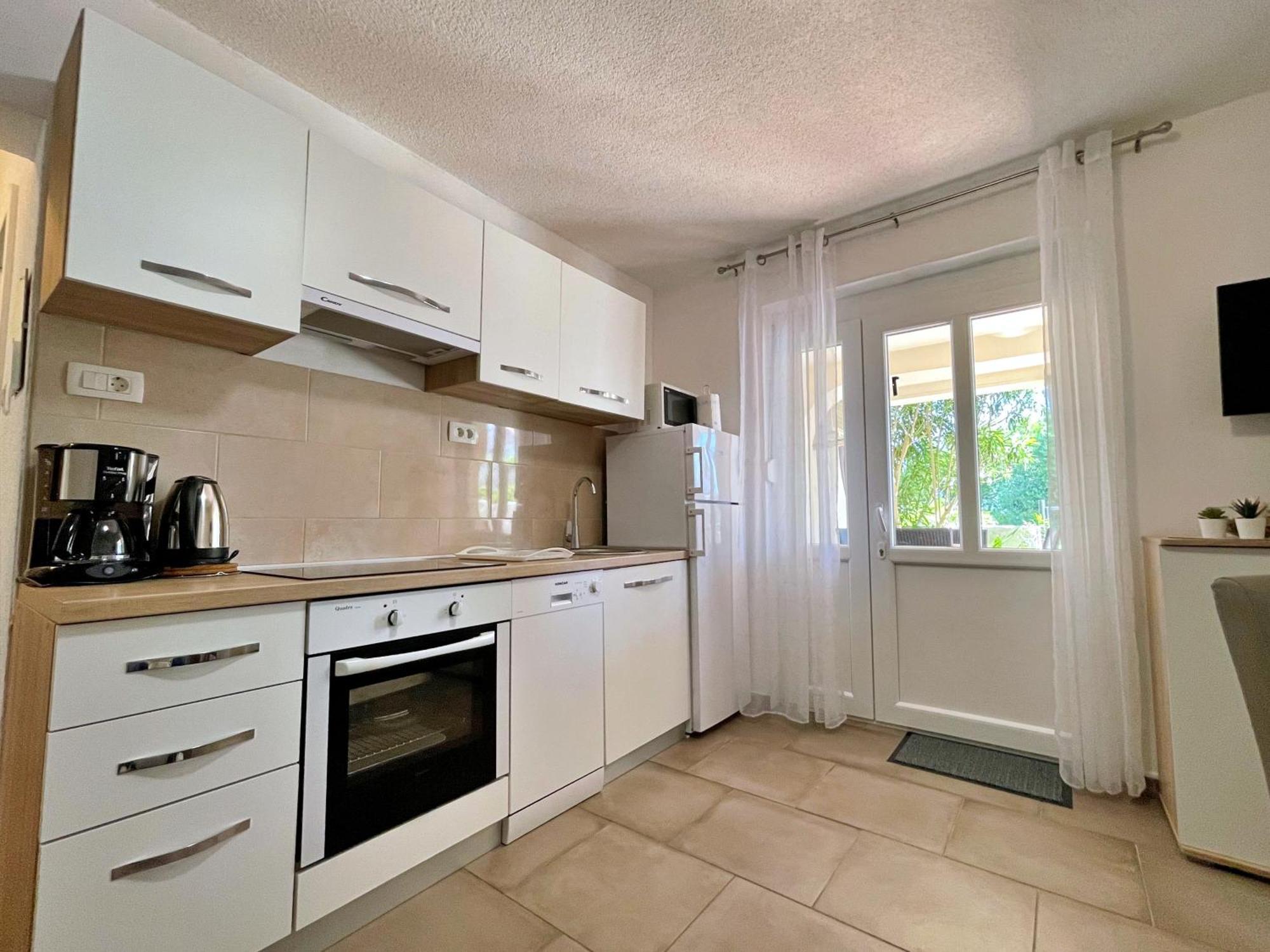 Apartment Butkovic Šilo Esterno foto