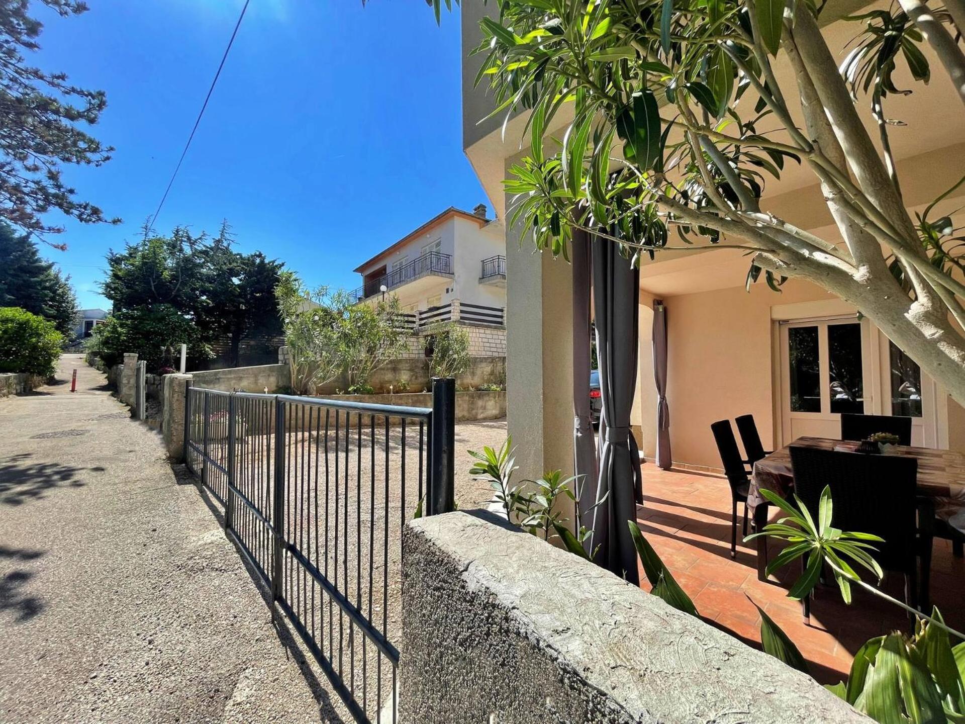 Apartment Butkovic Šilo Esterno foto
